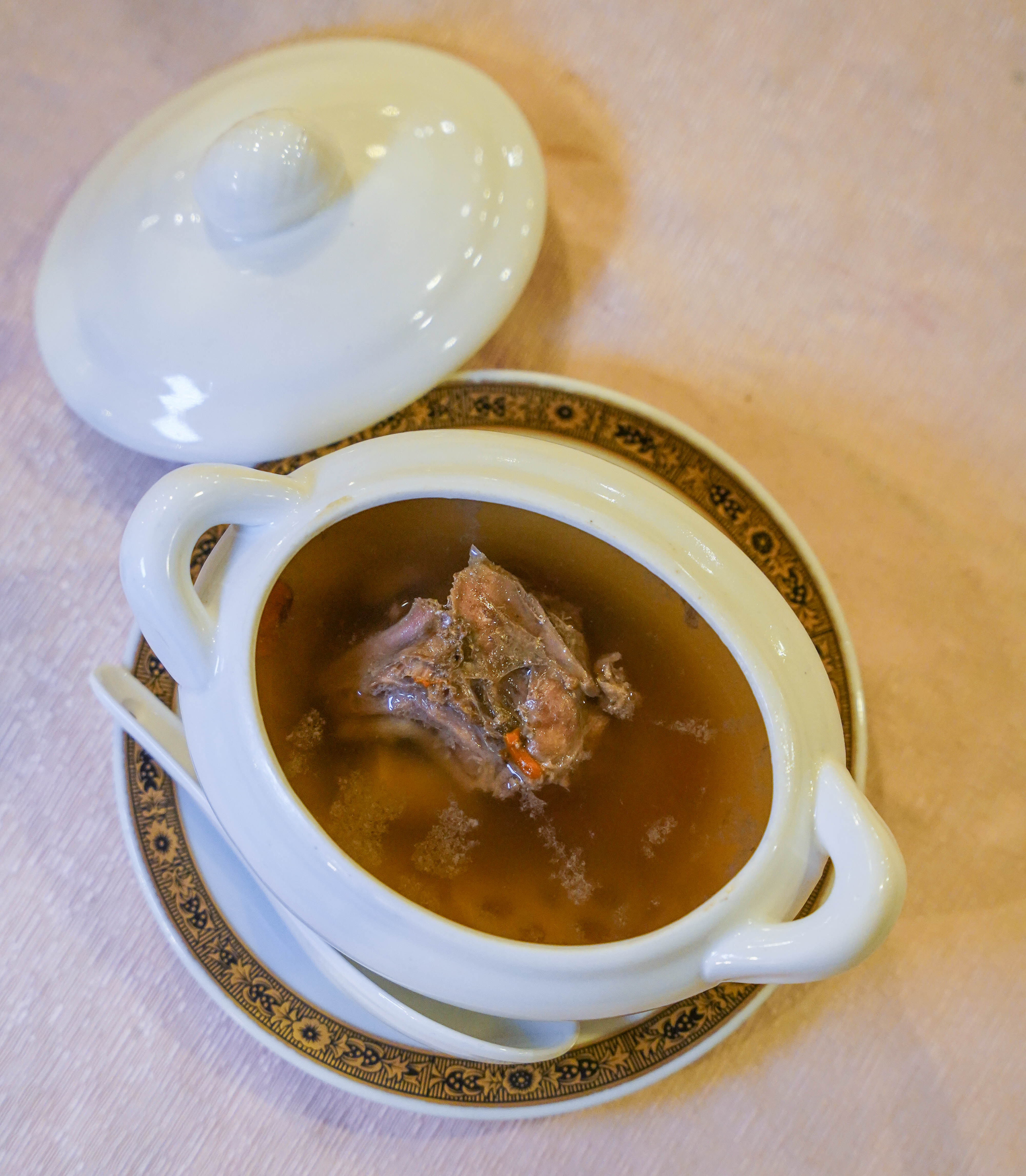 Ming Palace B-17.jpg