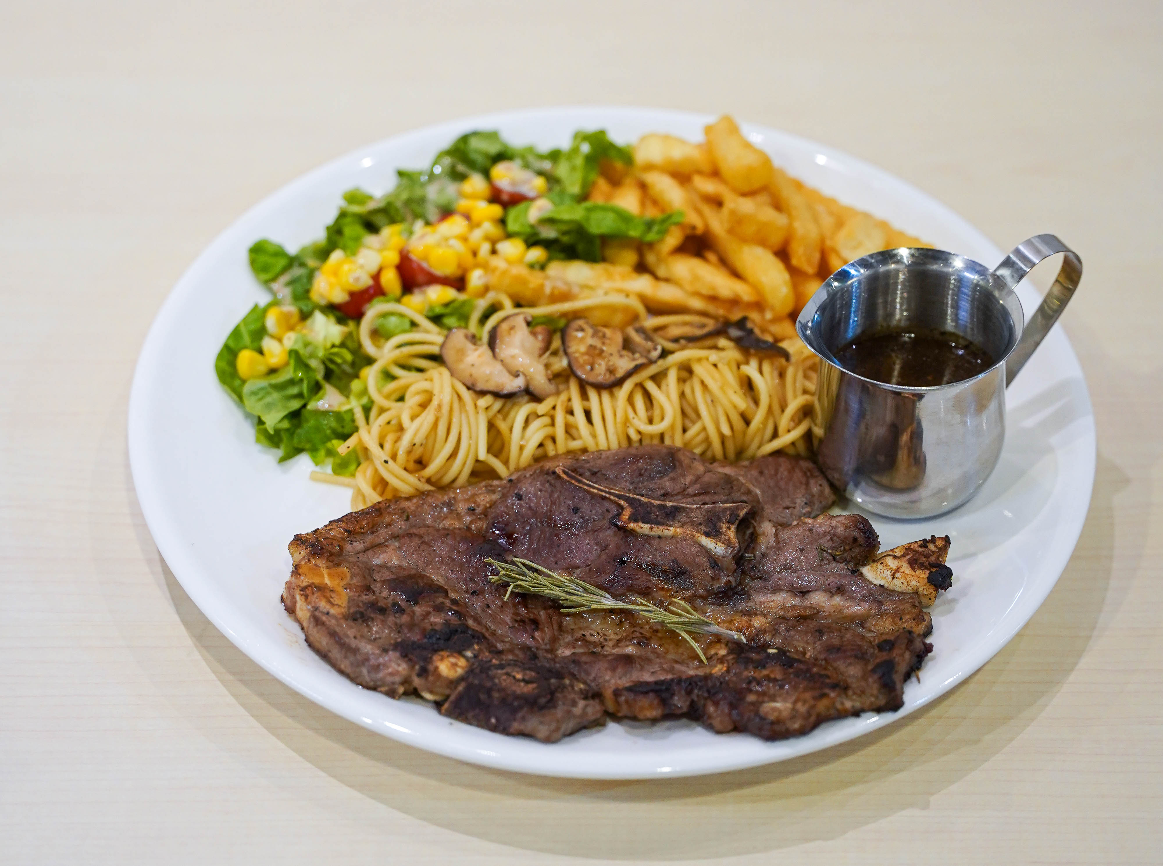 Be Yours Cafe-53.jpg