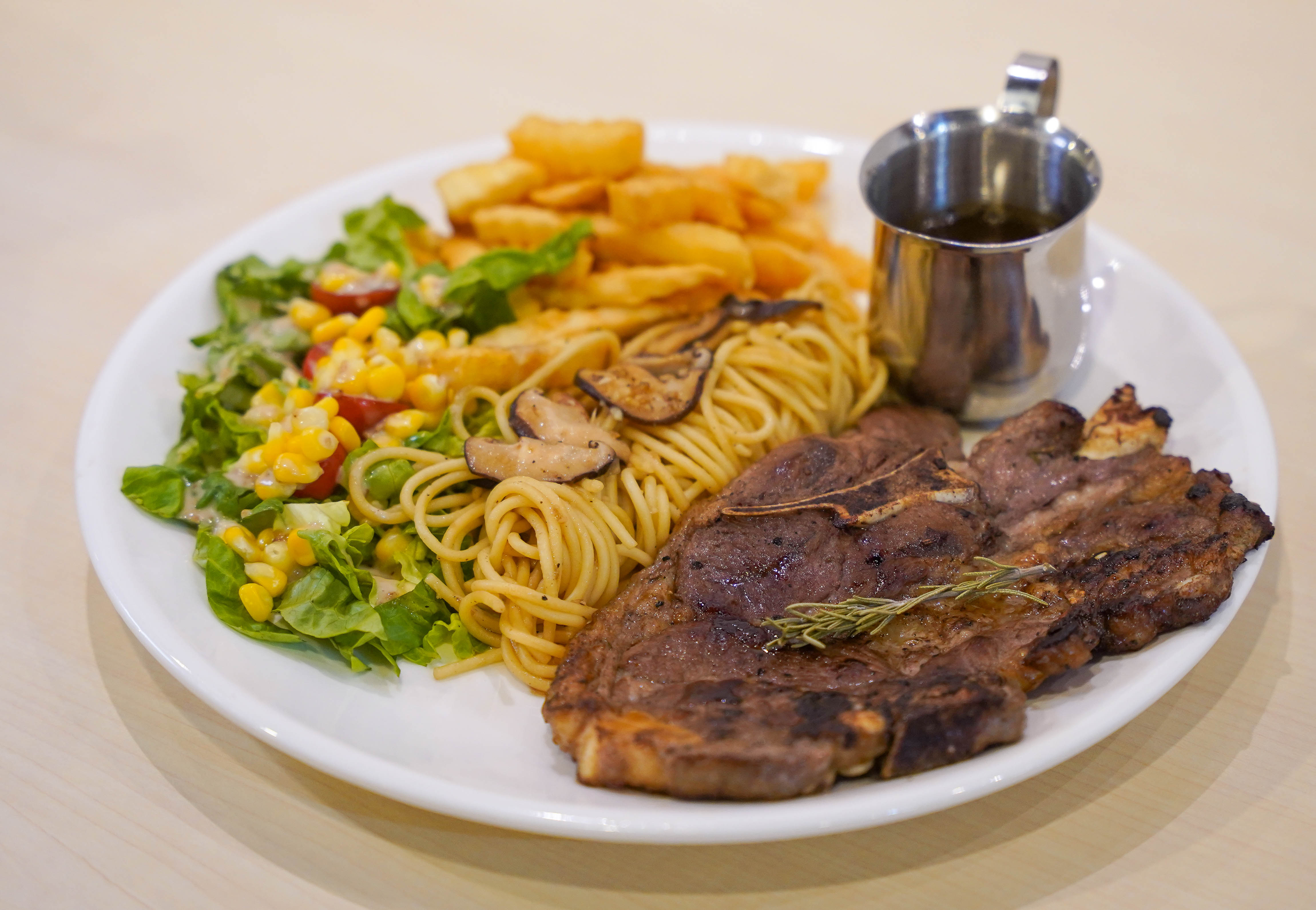 Be Yours Cafe-51.jpg