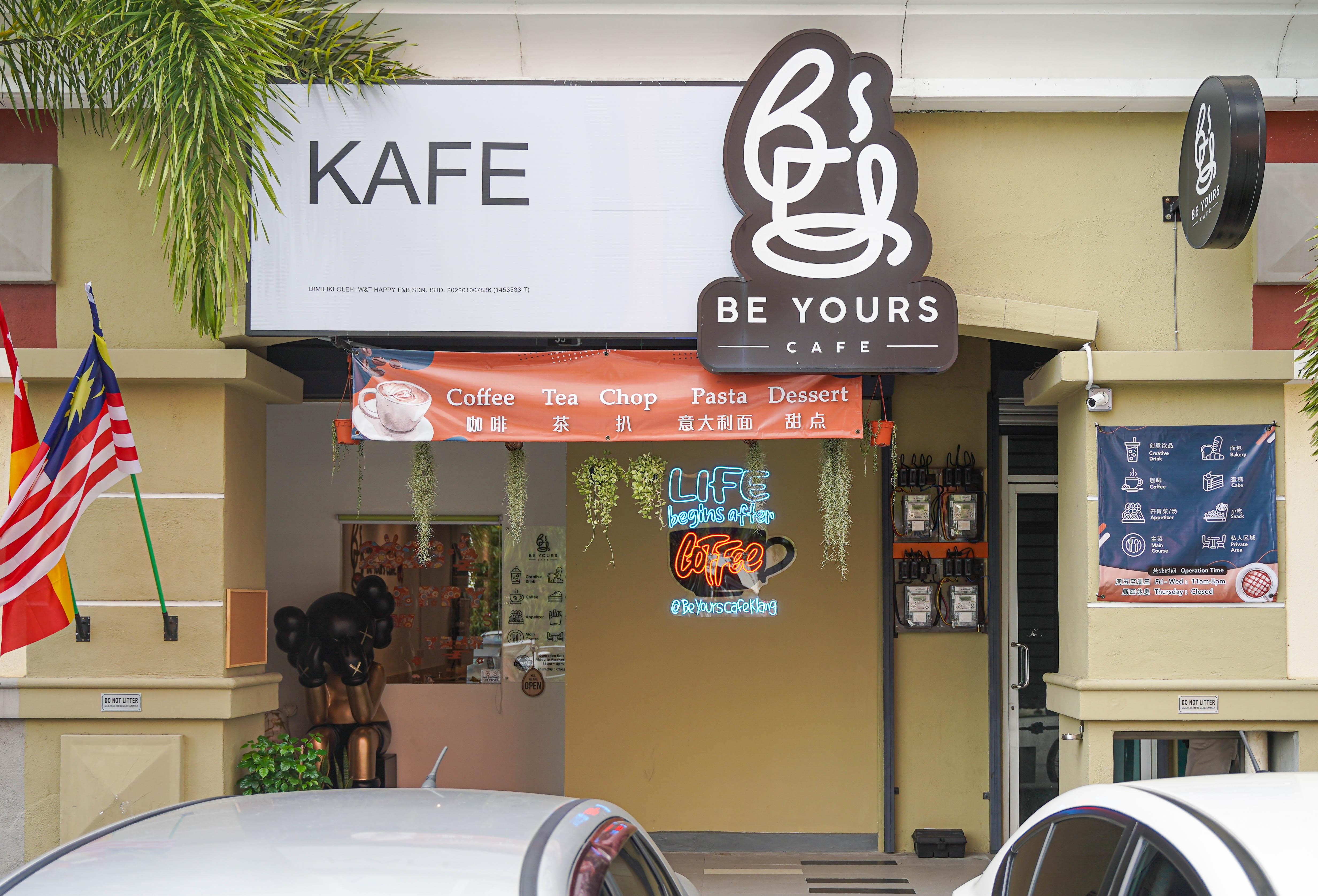 Be Yours Cafe-83.jpg