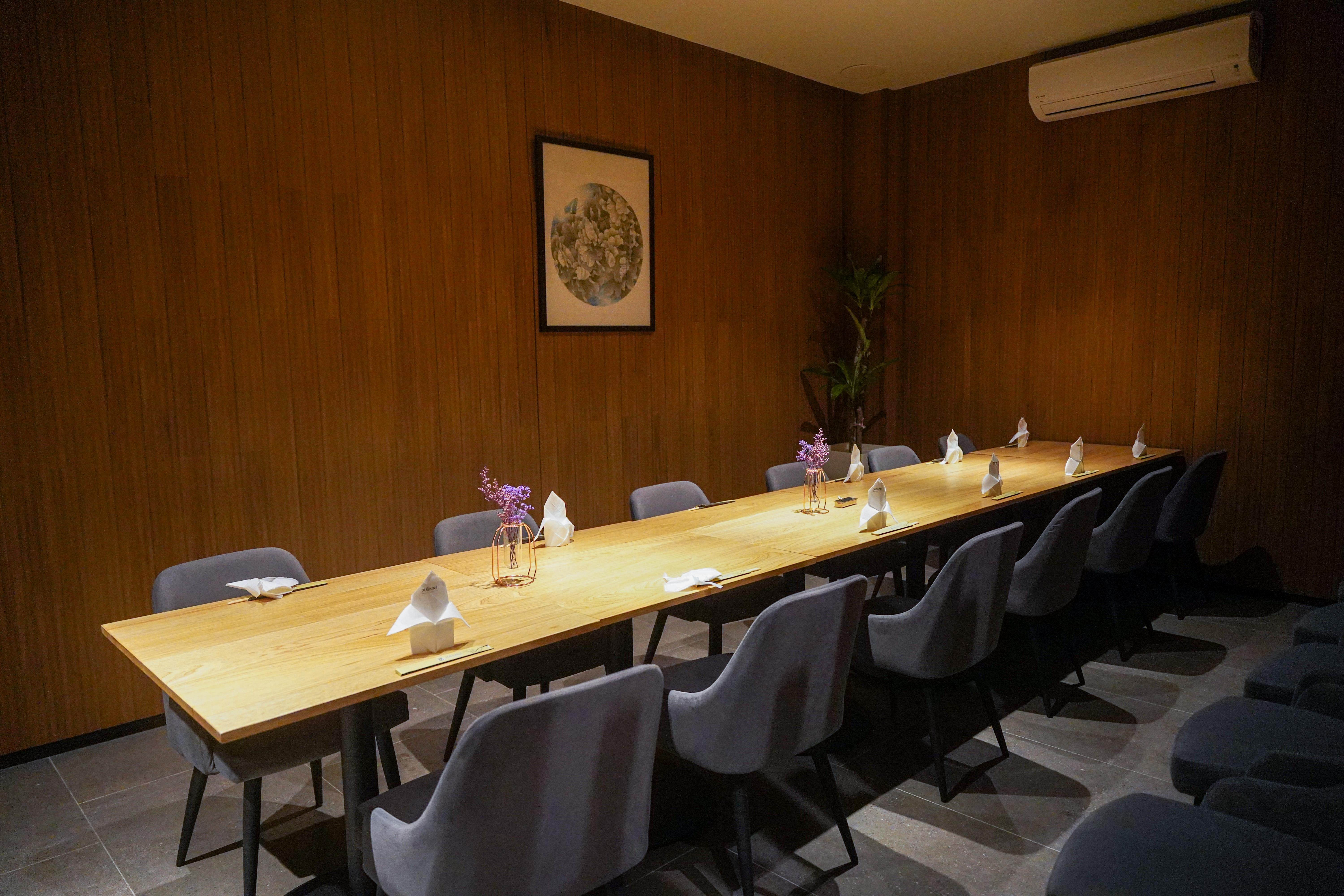 Takeen Redone-34.jpg