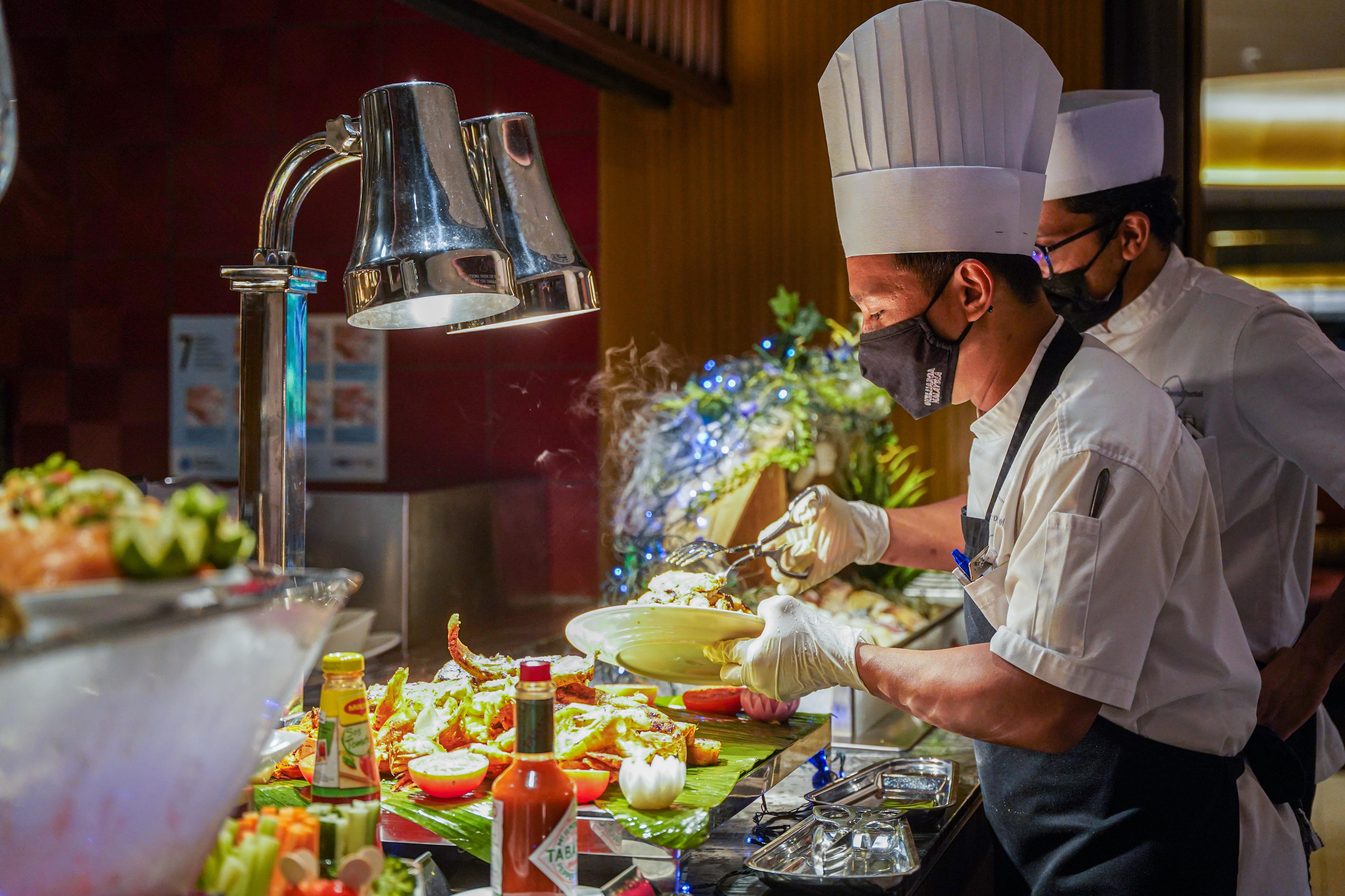 One World Xmas-24.jpg