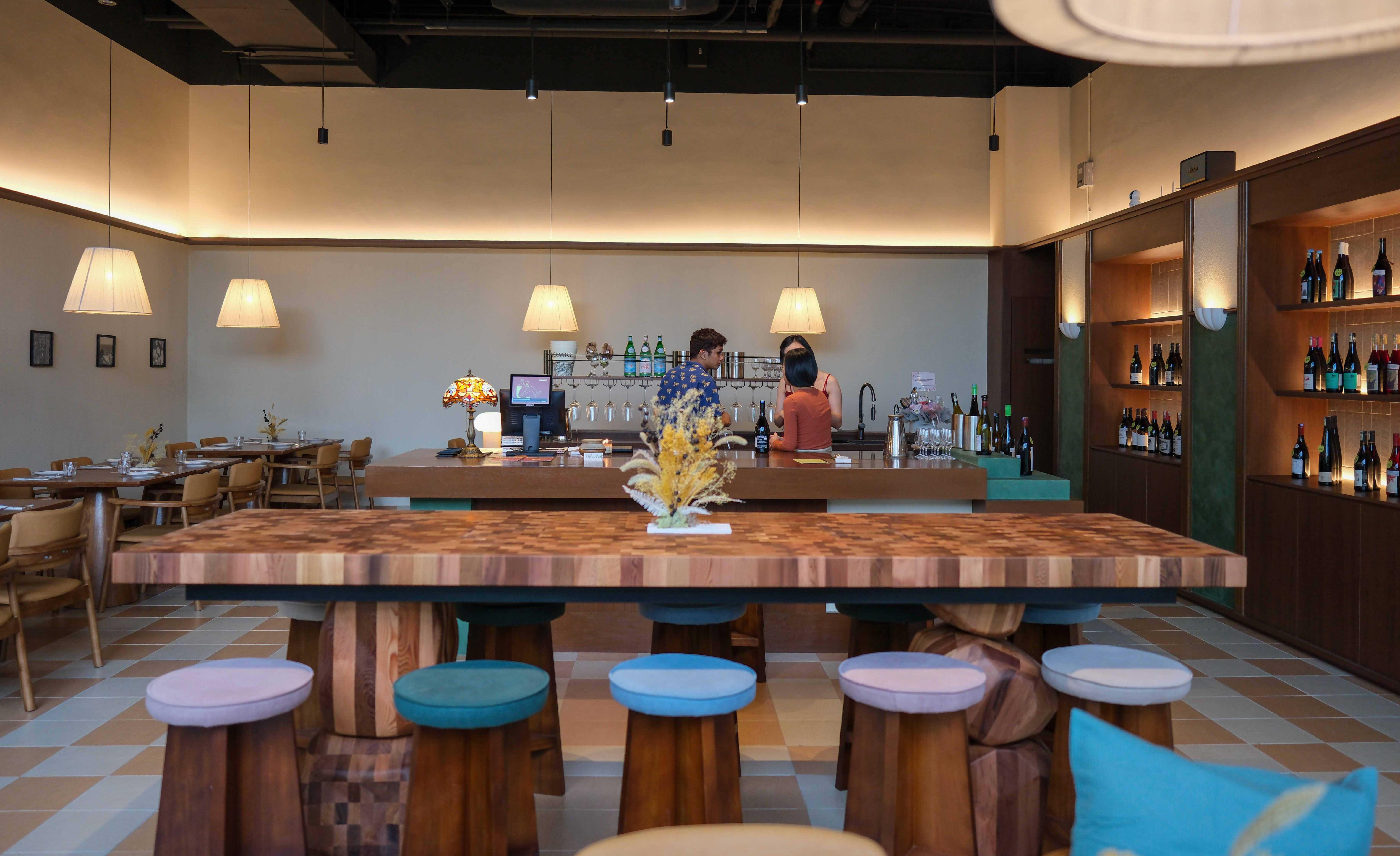 mellow, seventeen mall