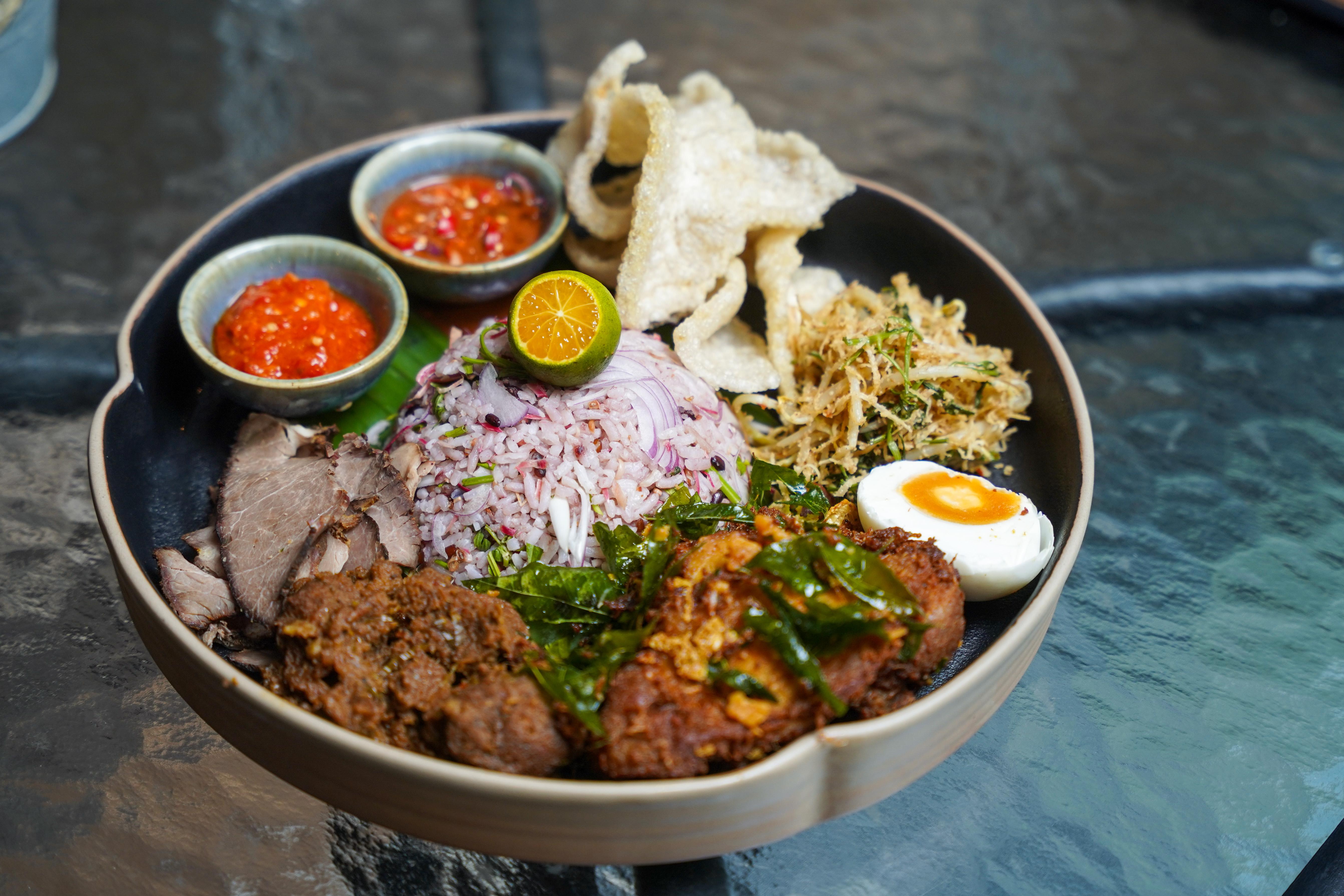 Kafe Kleptokrat-30.jpg