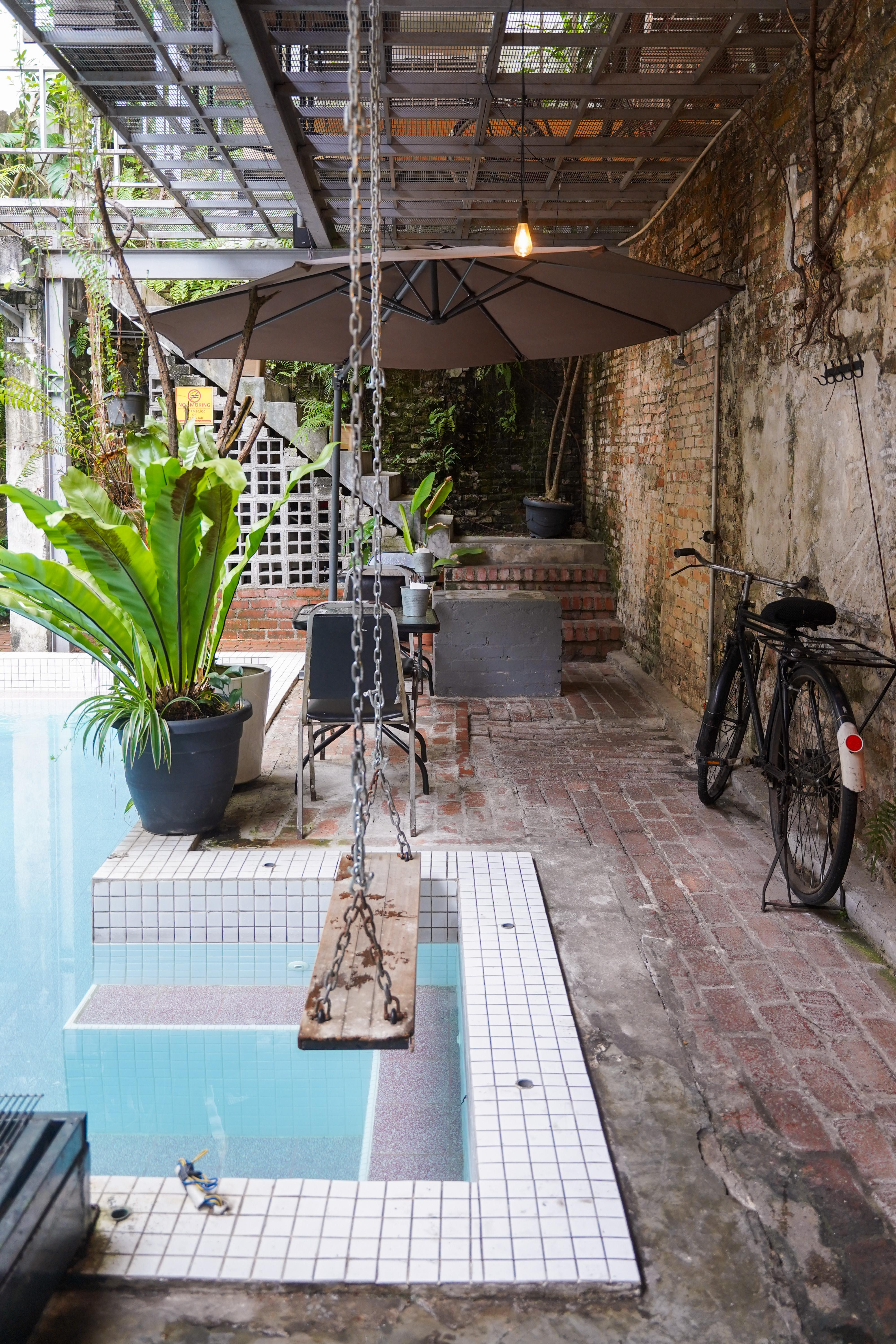 Kafe Kleptokrat-6.jpg