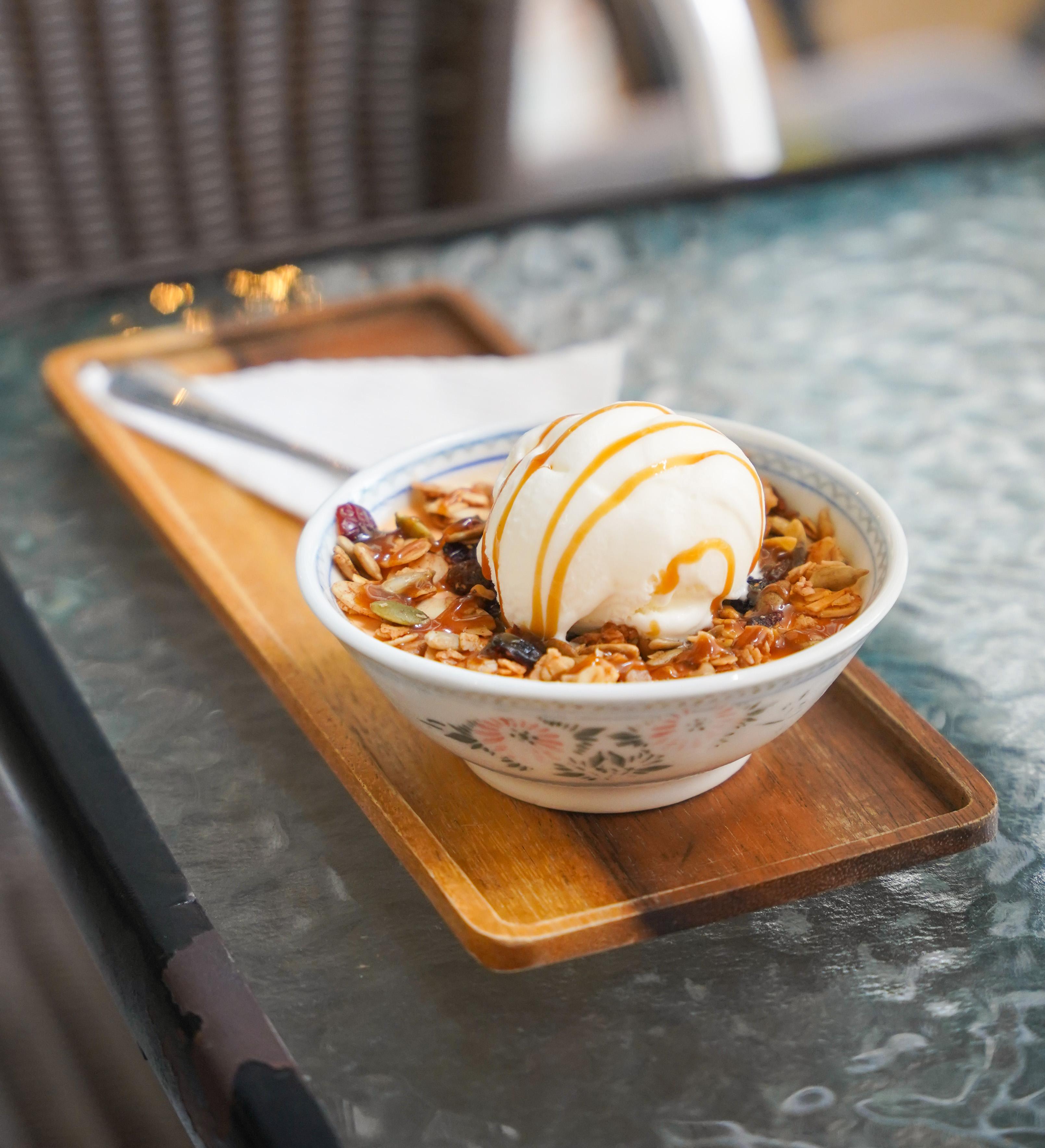 Kafe Kleptokrat-62.jpg