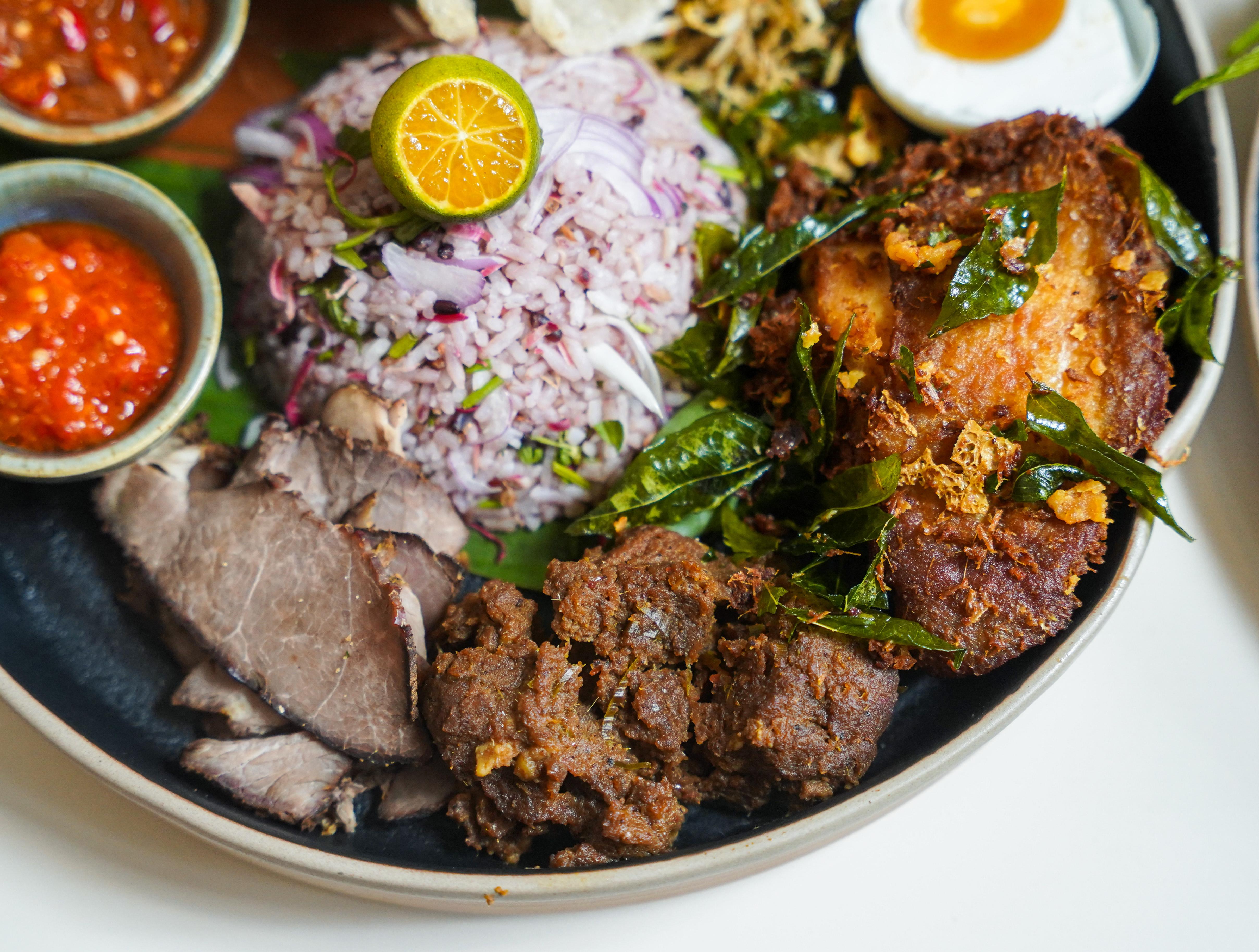 Kafe Kleptokrat-59.jpg