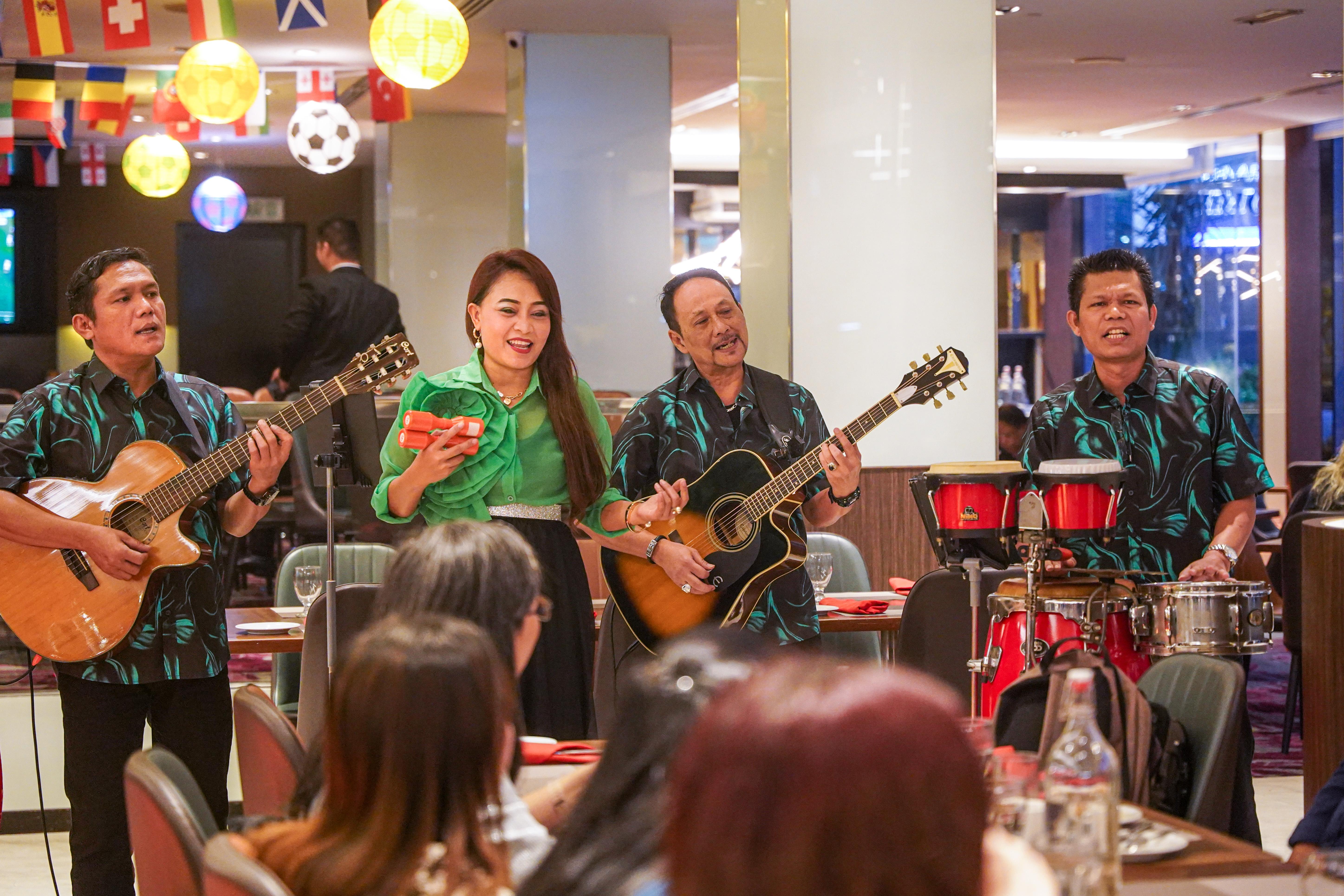 Concorde New Buffet-79.jpg