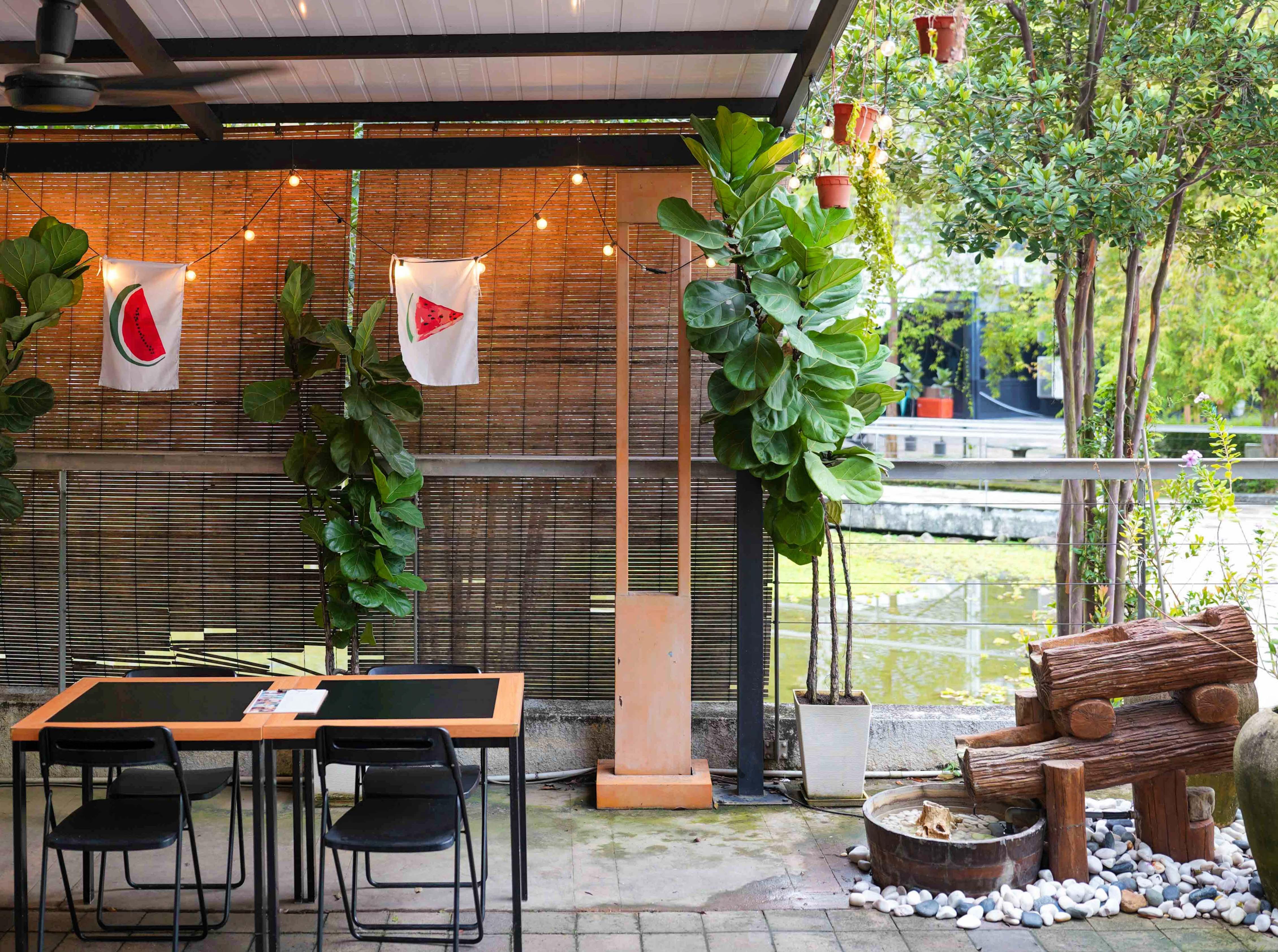 jumpa di mozer's, bukit jelutong