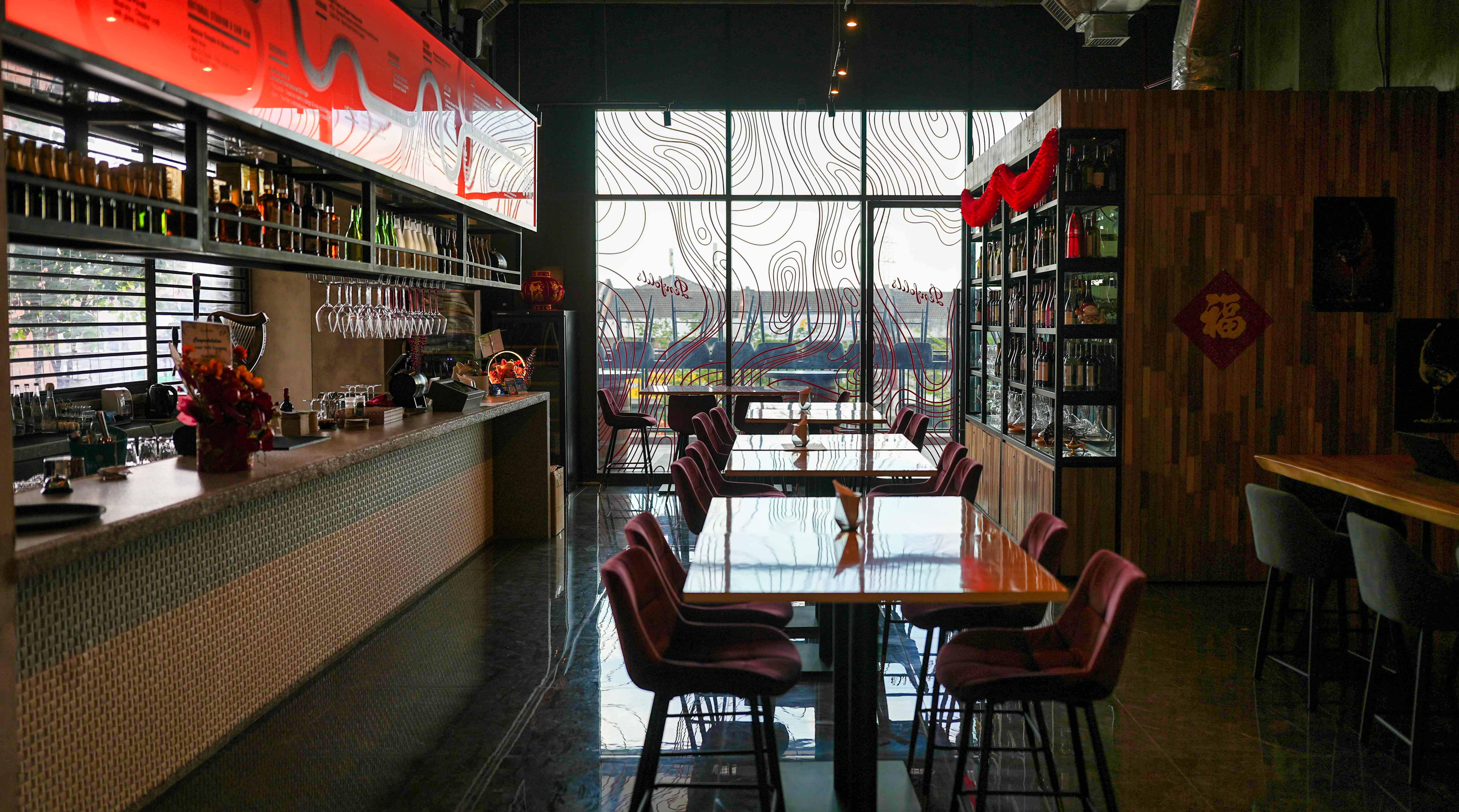 juno, megah rise mall