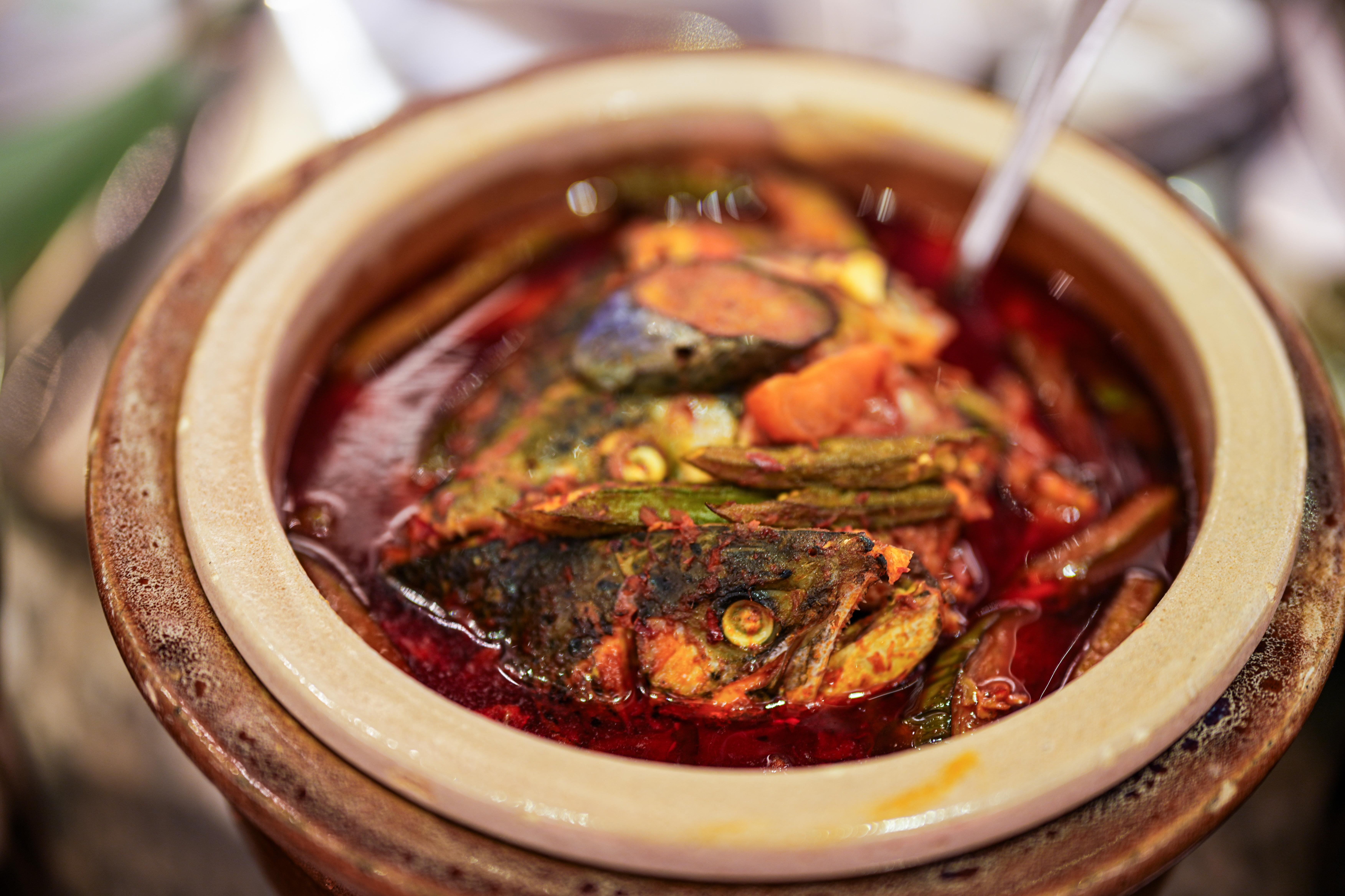 Concorde Buffet B-24.jpg