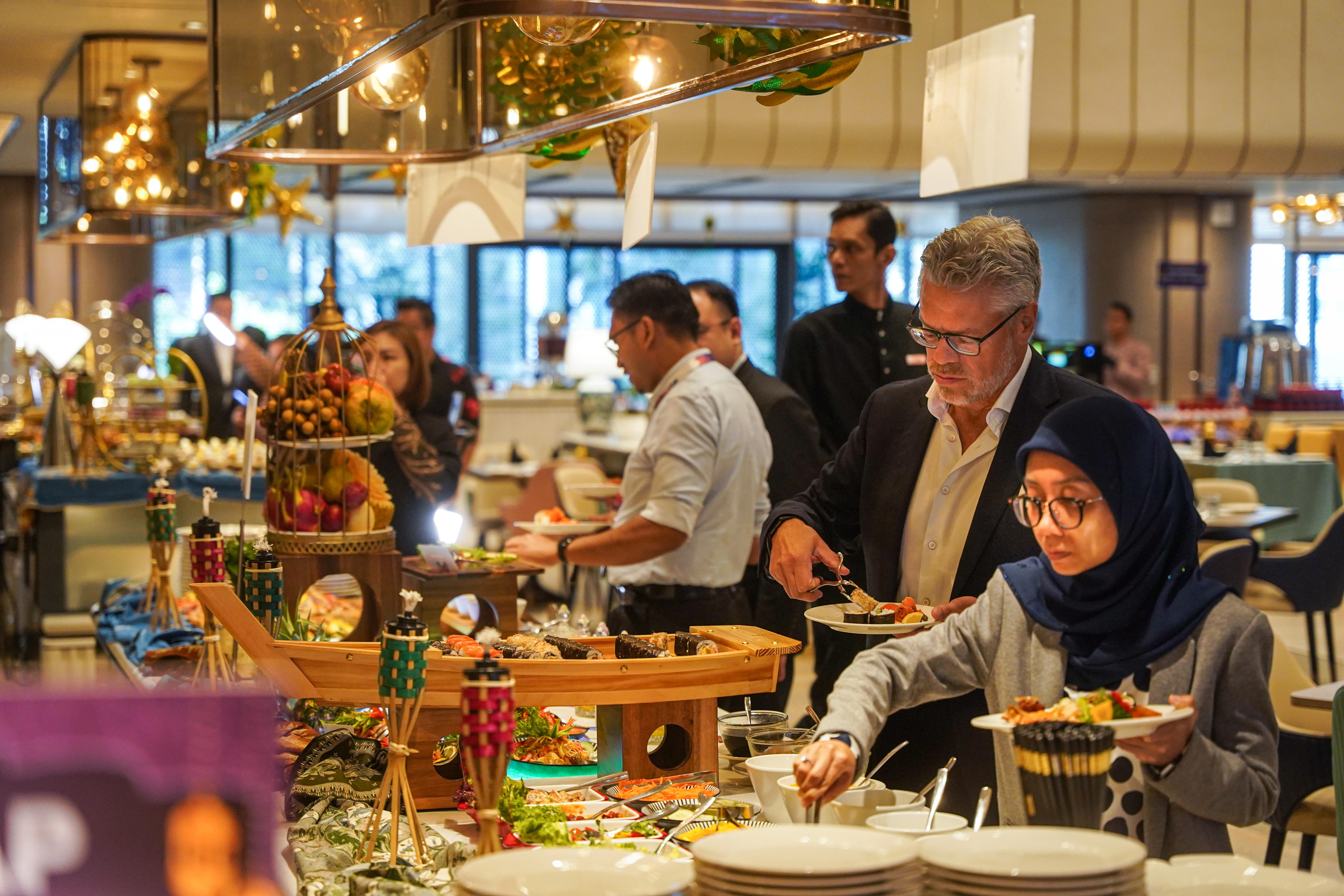 Lexis Ramadan Buffet-85.jpg