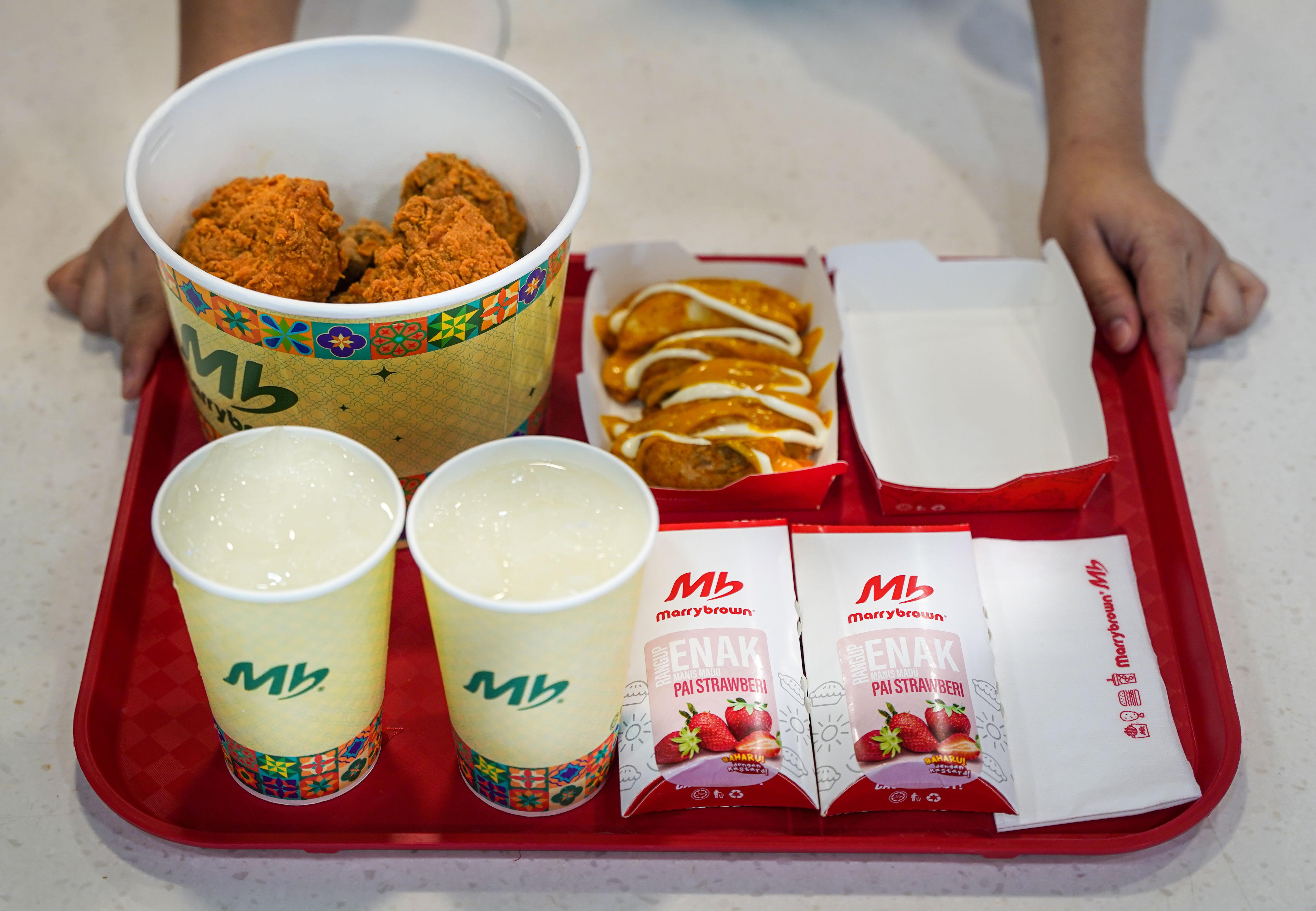 Marrybrown Jimat Bucket-9.jpg