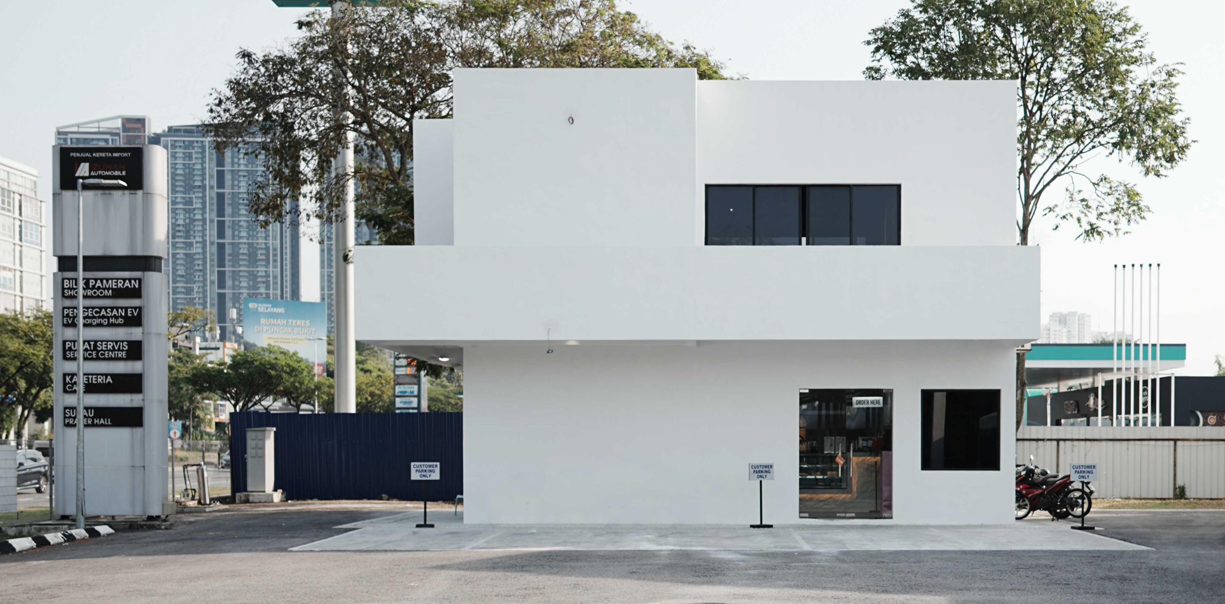 7baris cafe, kuching road