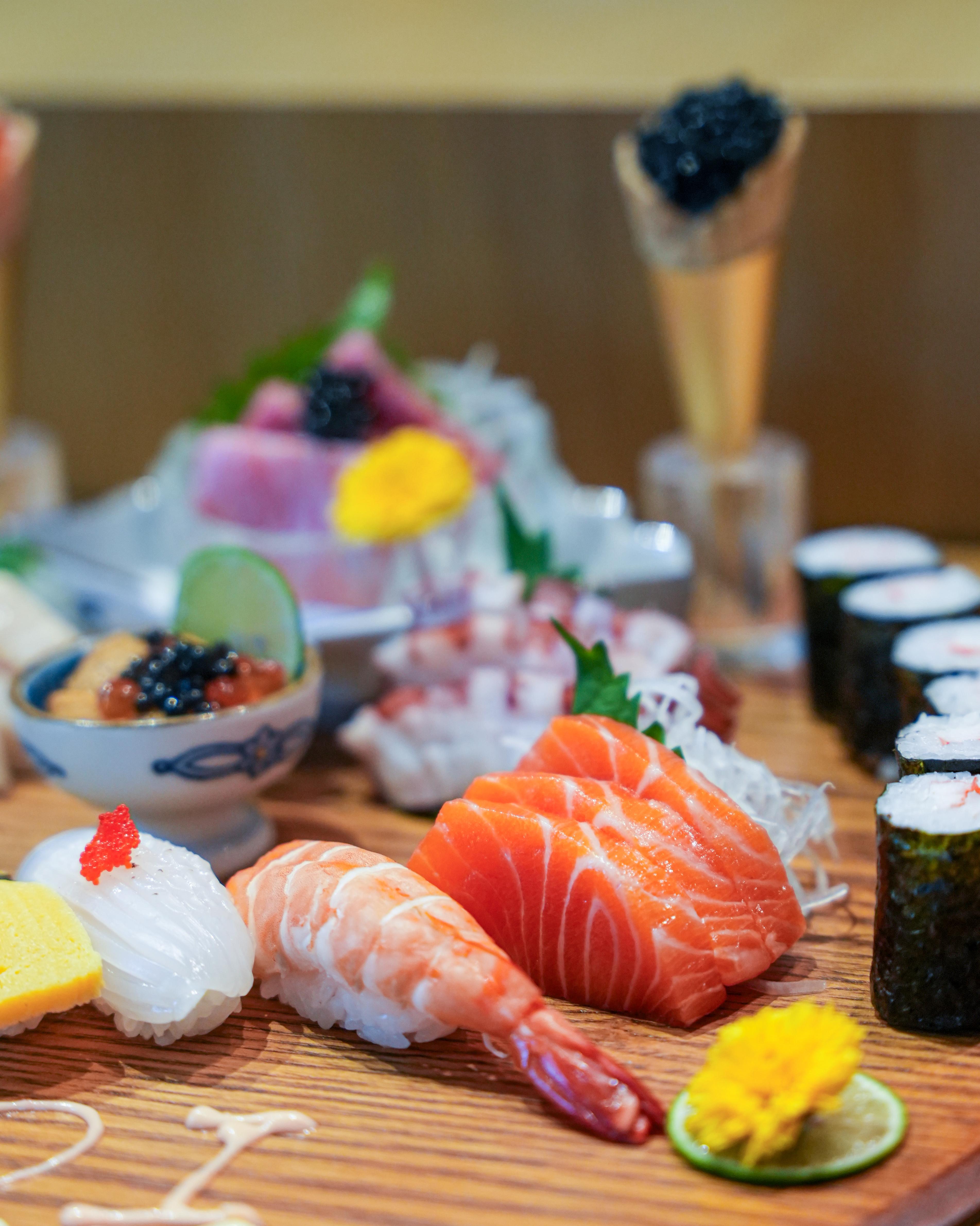 Tsukiji Sushi AA-4.jpg