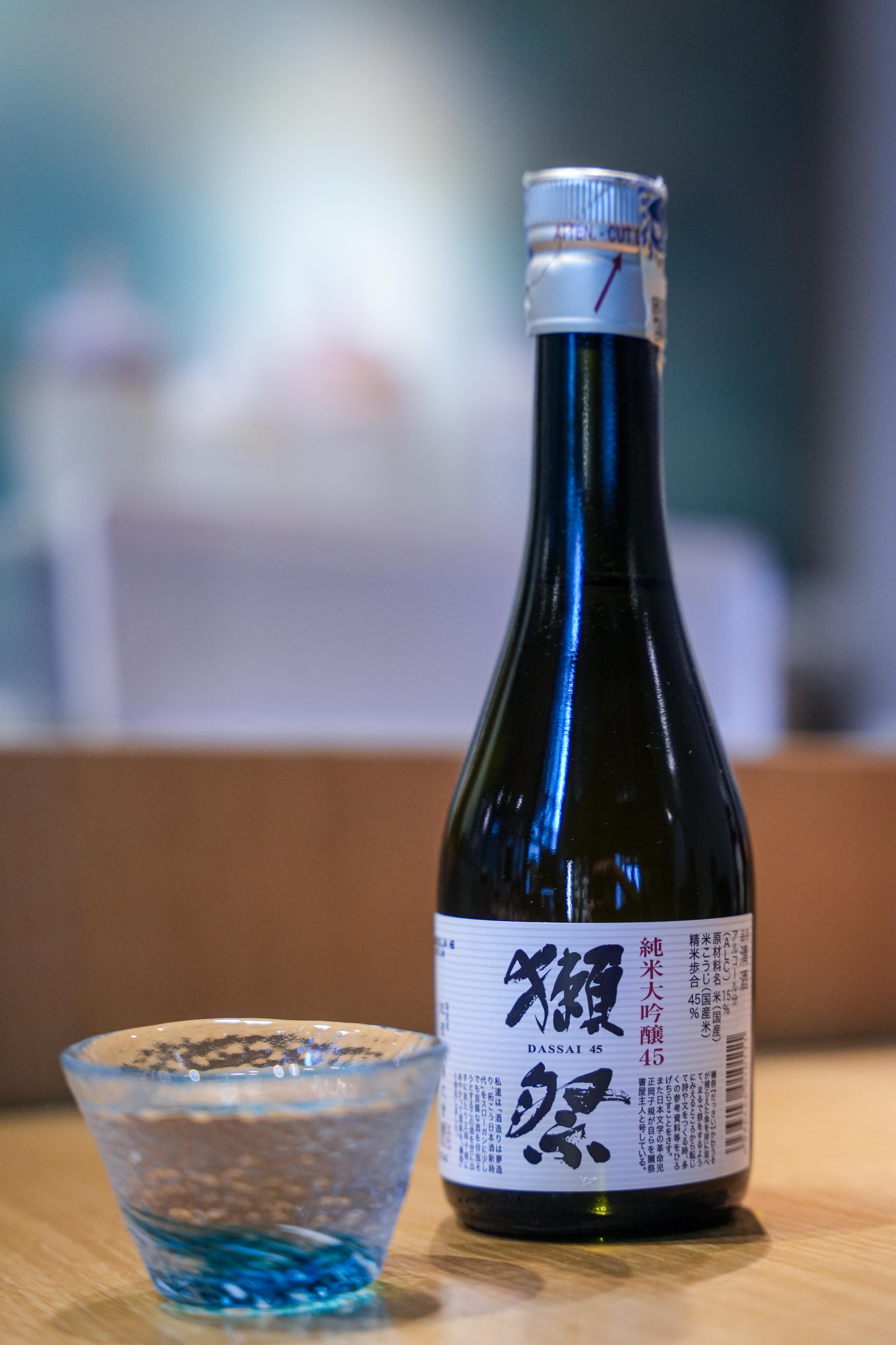 Tsukiji Sushi AA-15.jpg