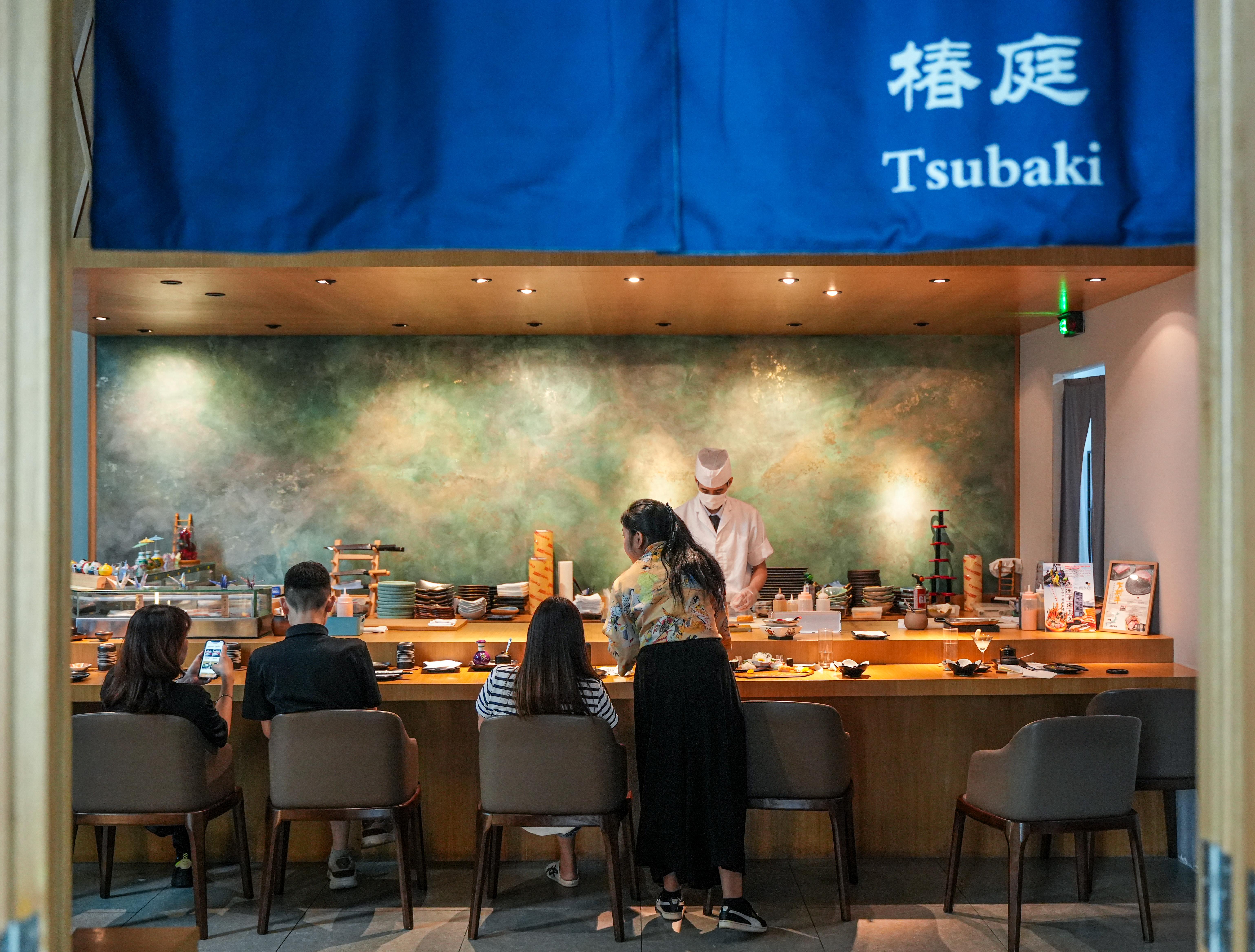 Tsukiji Sushi AA-32.jpg