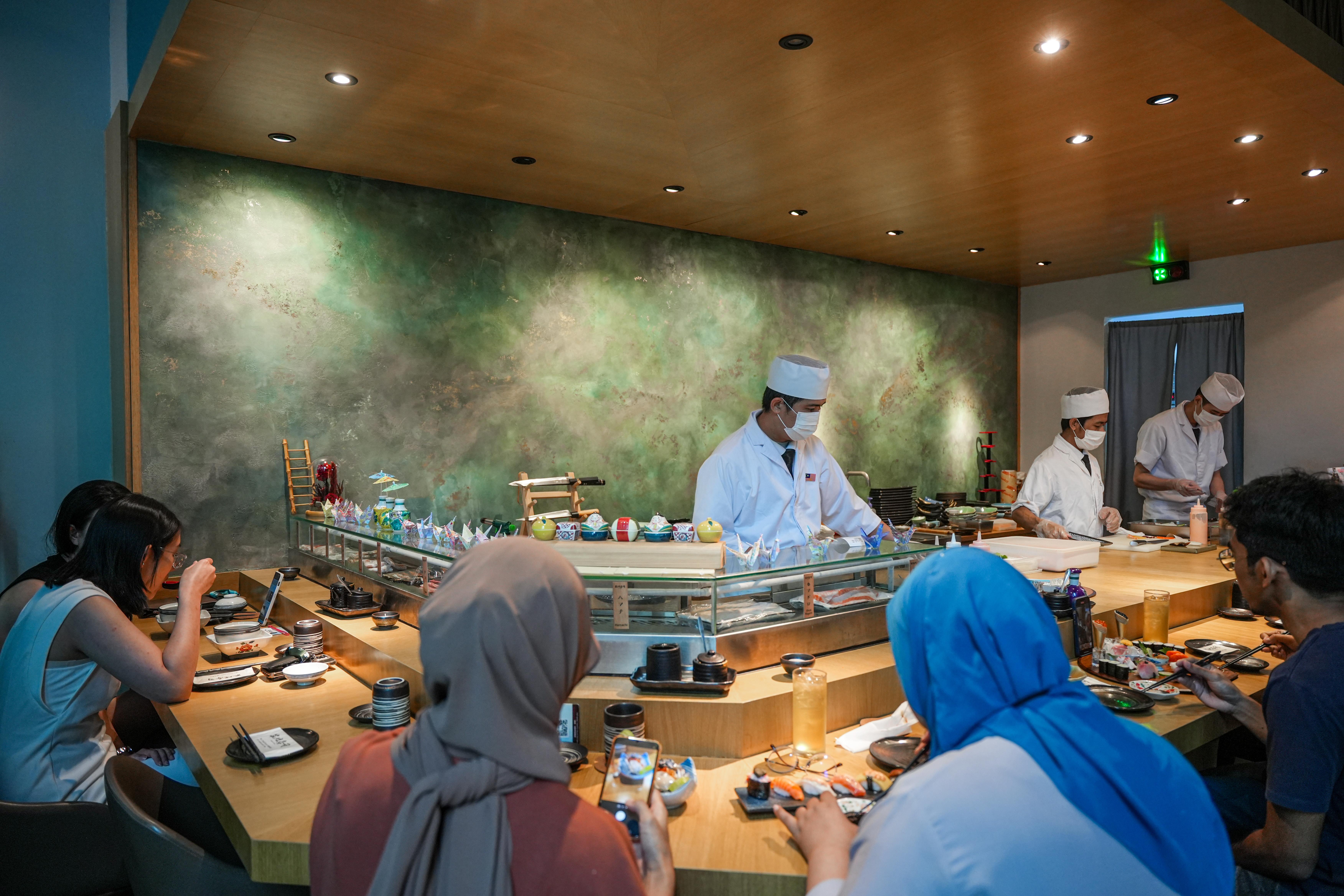 Tsukiji Sushi AA-28.jpg