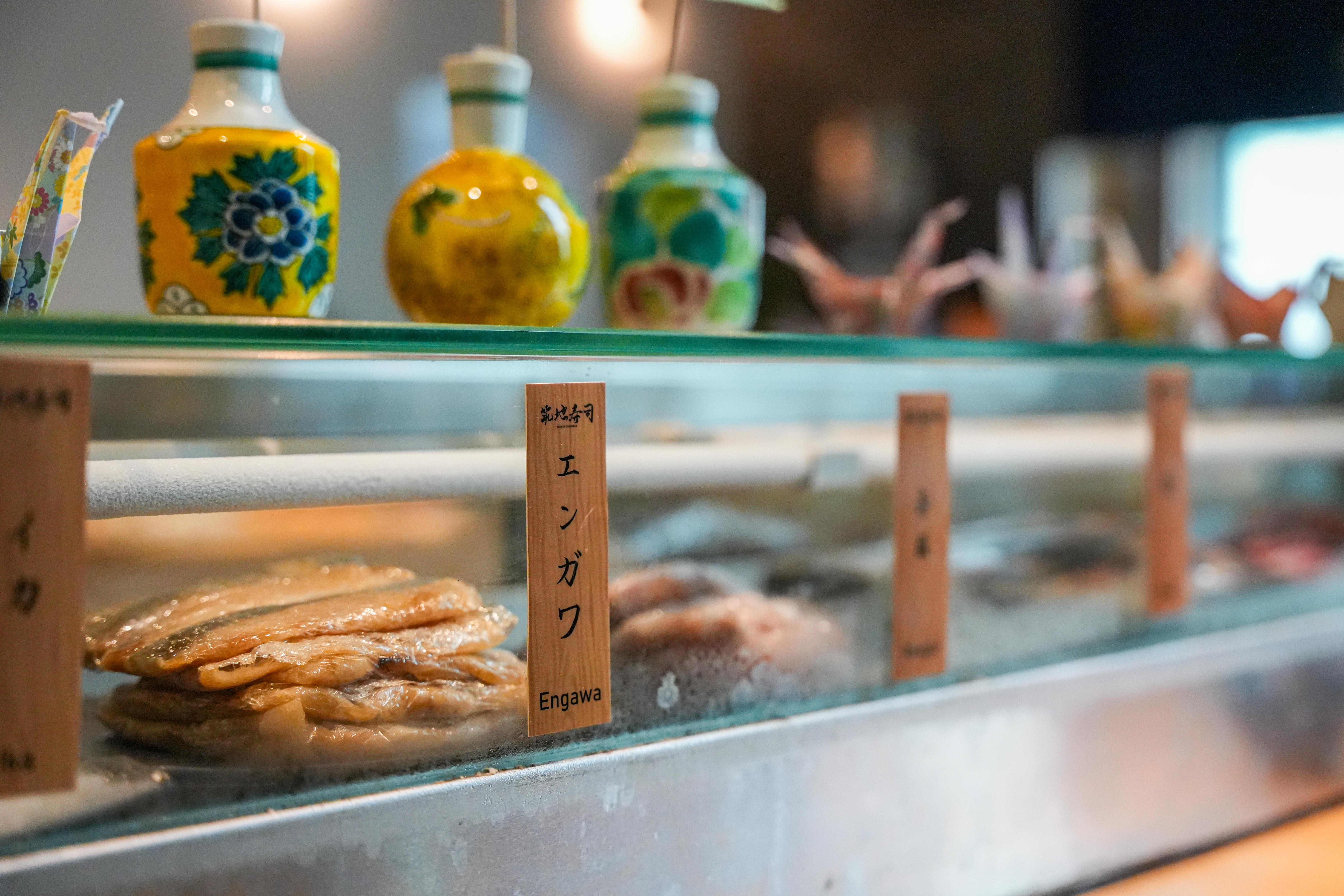 Tsukiji Sushi AA-33.jpg