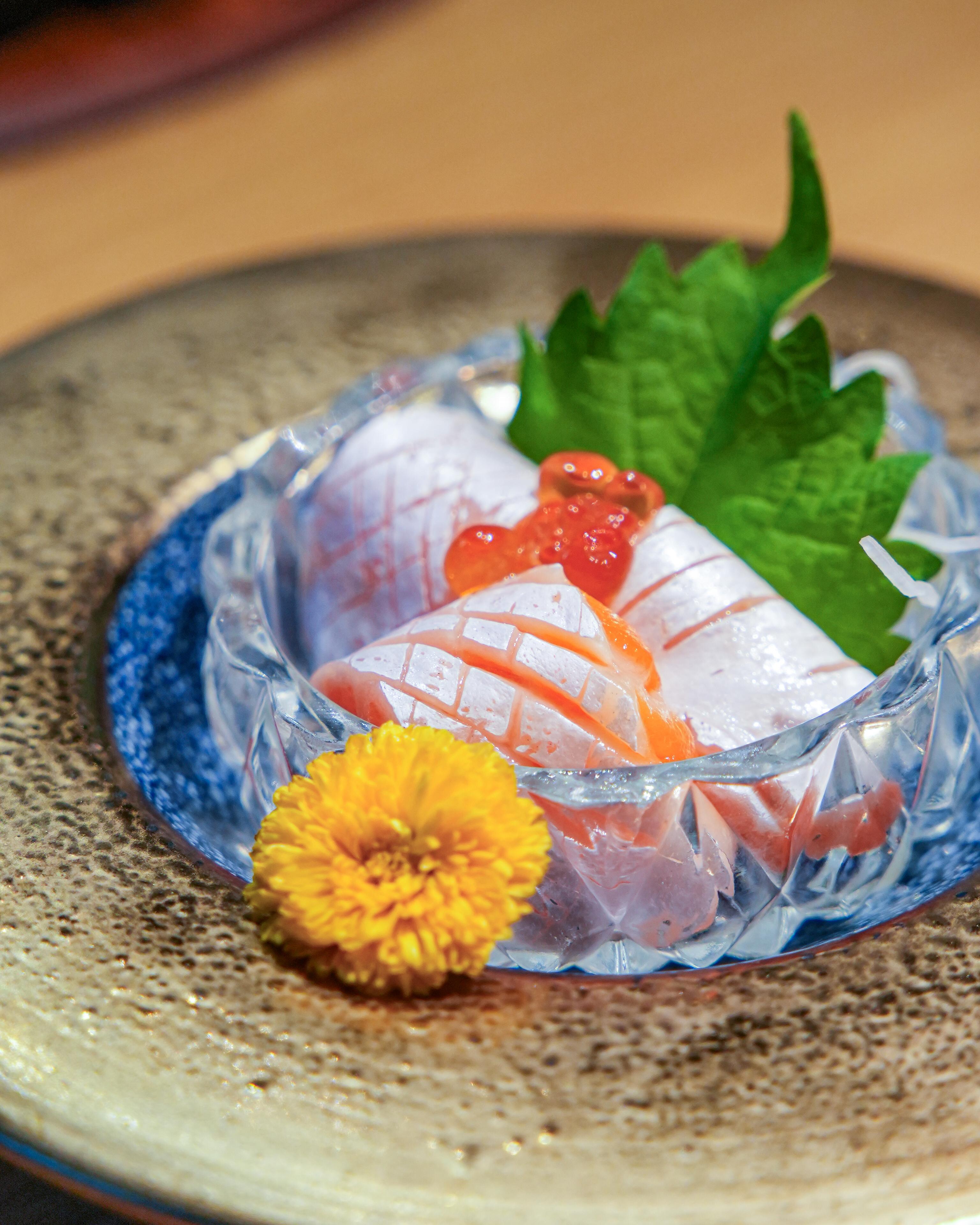 Tsukiji Sushi AR-23.jpg