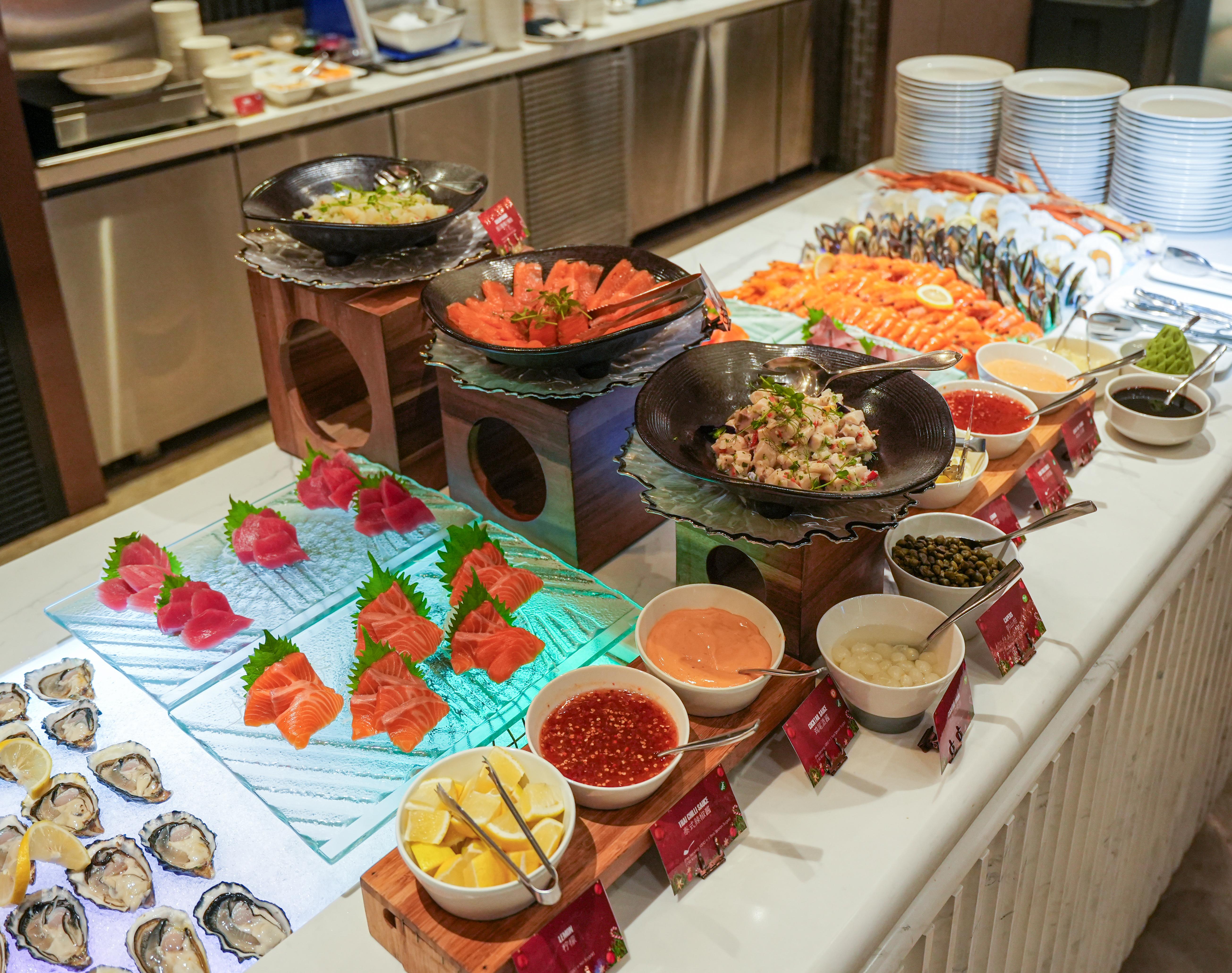 Roselle Xmas NY-3.jpg