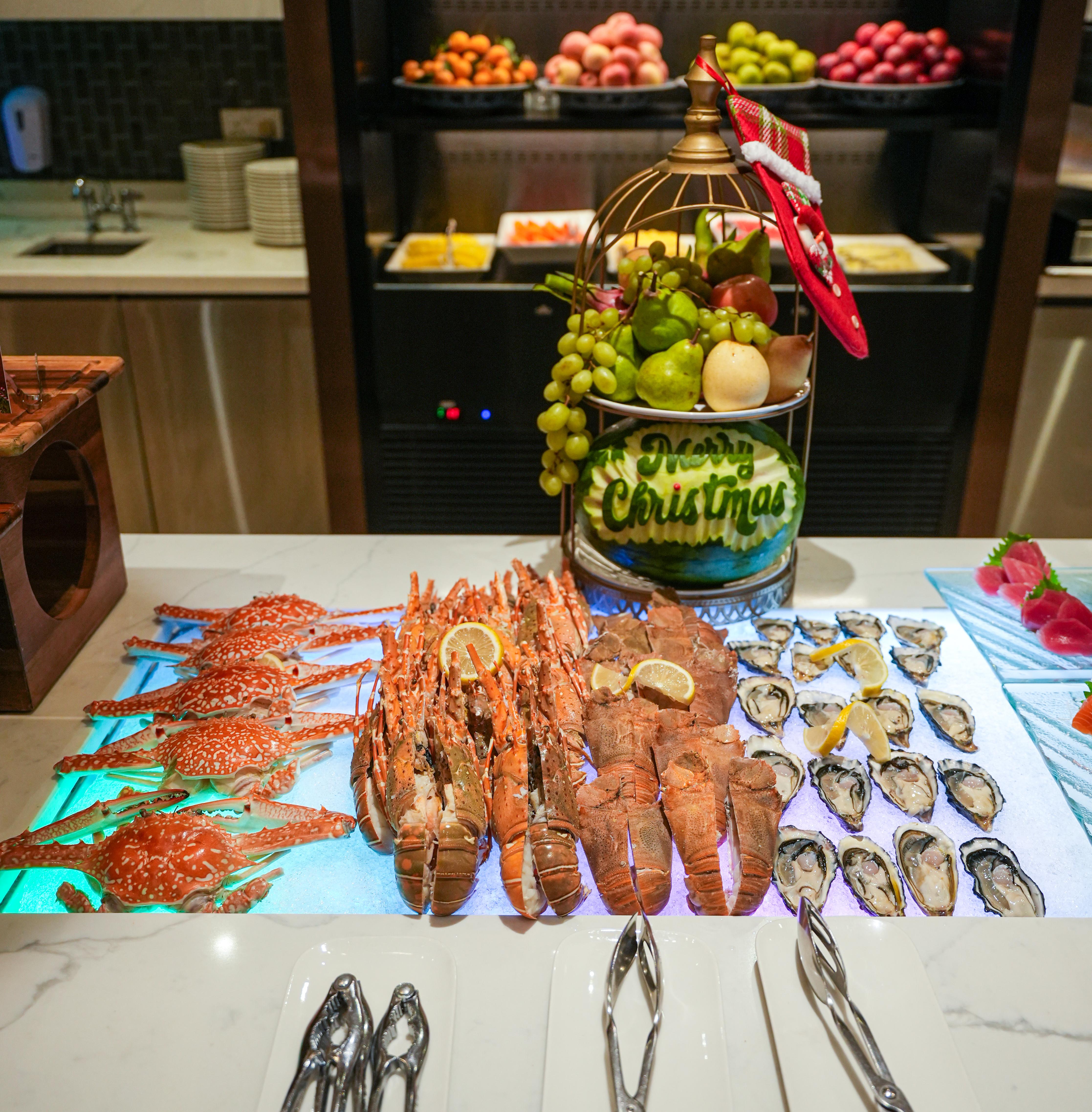 Roselle Xmas NY-4.jpg