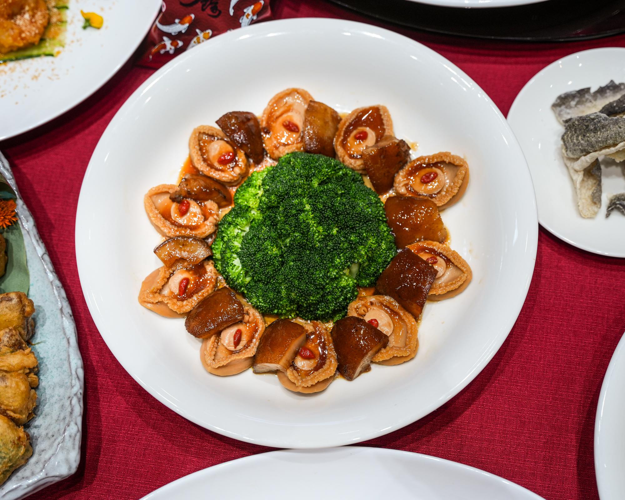 Imperial Lexis CNY B-24.jpg