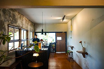 ah gong house: new yakisugi-inspired space in taman taynton view