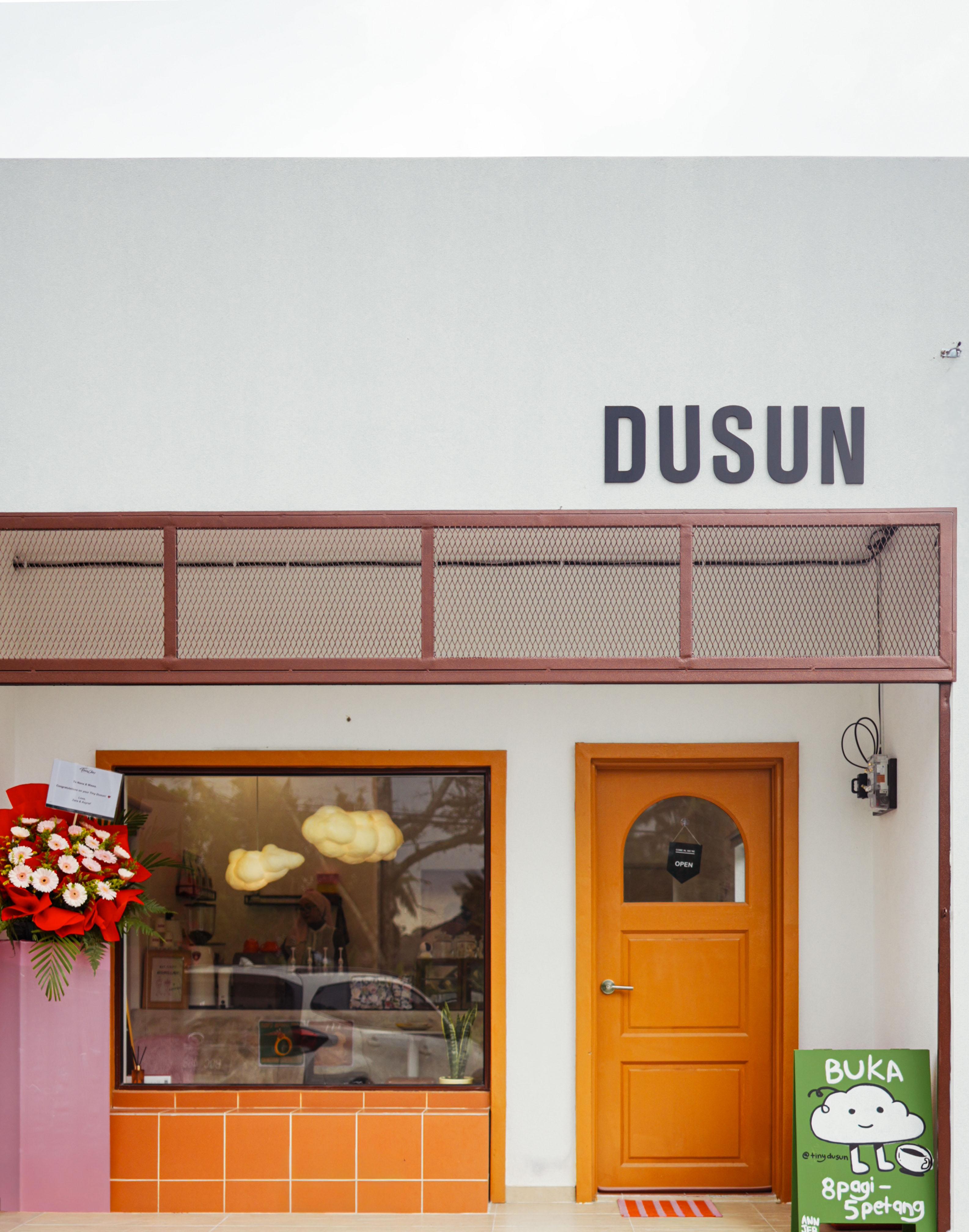 Tiny Dusun, Klang