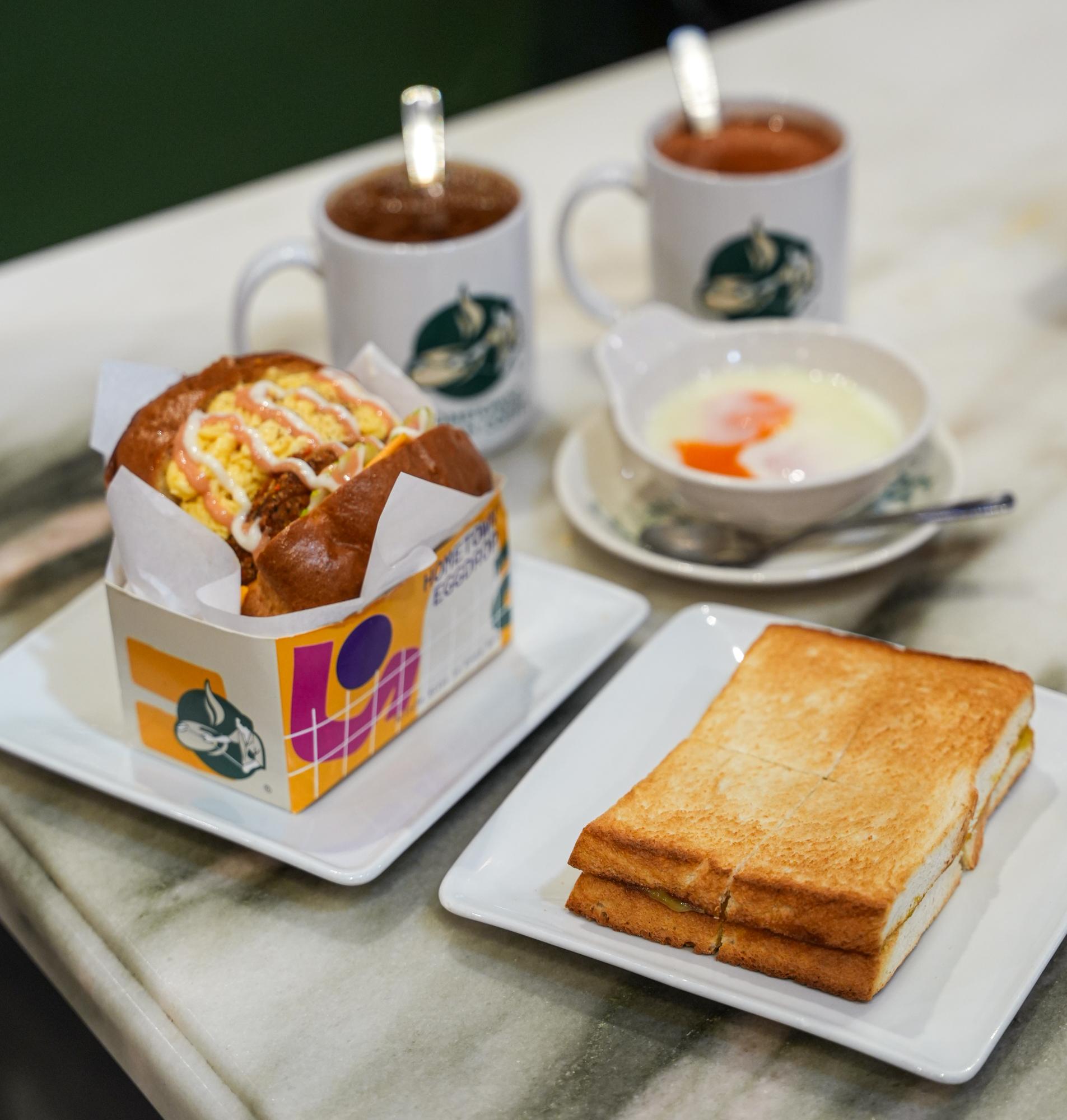 Hometown Hainan Coffee KLIA2-21.jpg