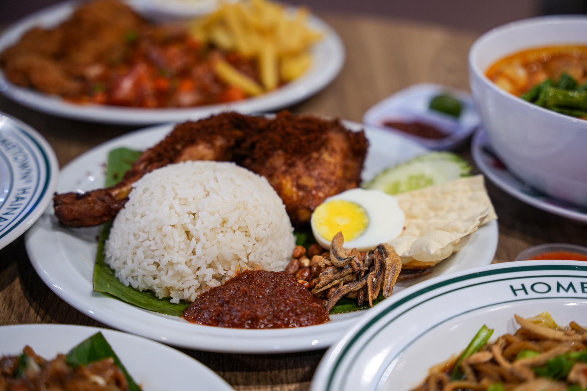 Hometown Hainan Coffee KLIA2-43.jpg