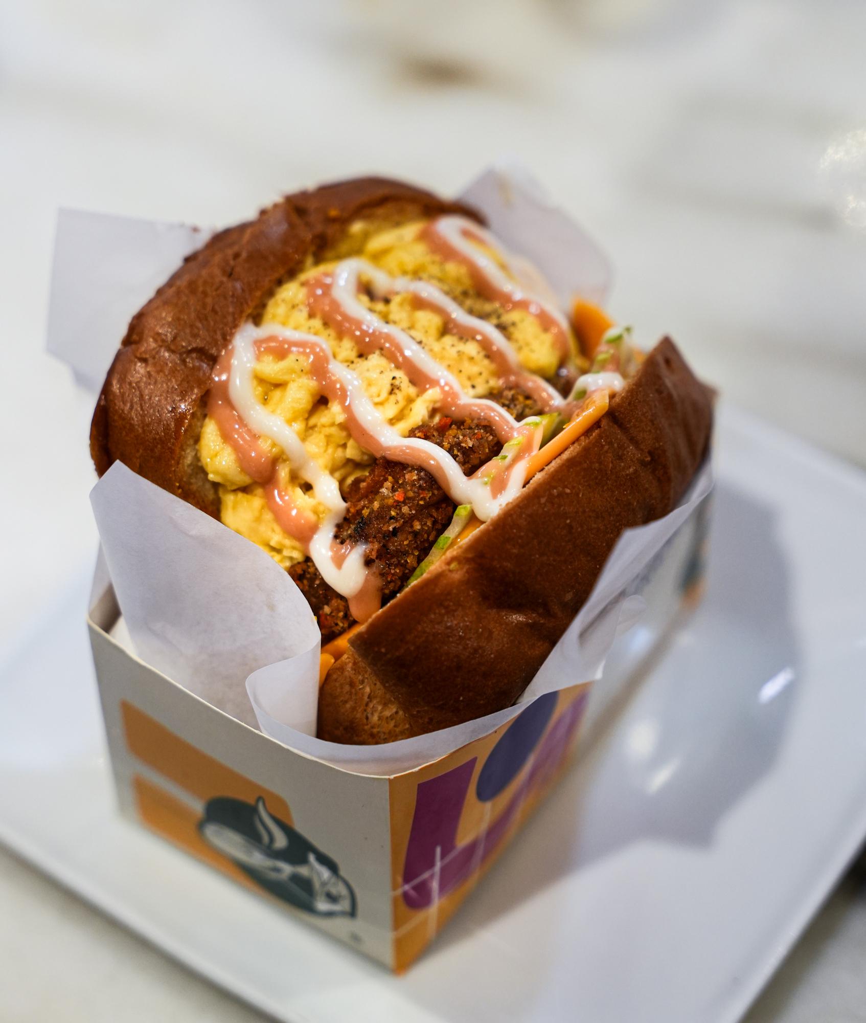 Hometown Hainan Coffee KLIA2-50.jpg